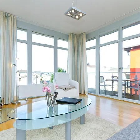 Autorenhaus, App. 18 Kurt Tucholsky * Ostseebad Heringsdorf